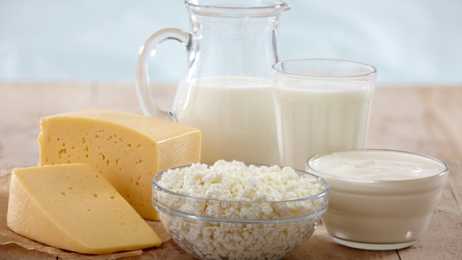 واردات فروش مواد اولیه لبنی